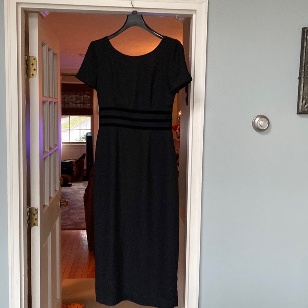 Beautiful dressy dress!